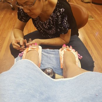 LA Nails - Nail Salons Near Me - Fairbanks, Alaska