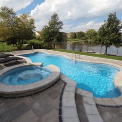 Fiberglass pool installed by Aqua Pools