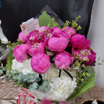 Josie's Flowers - Florists Near Me - North Hollywood, California