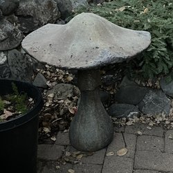 Absolute Statuary & Fountains - Haven't decided exactly where I want it to be continued ....?
