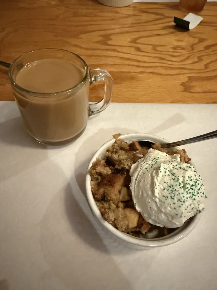 Flynn's Irish Tavern