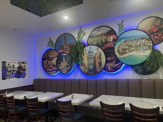 Florida Restaurant by null