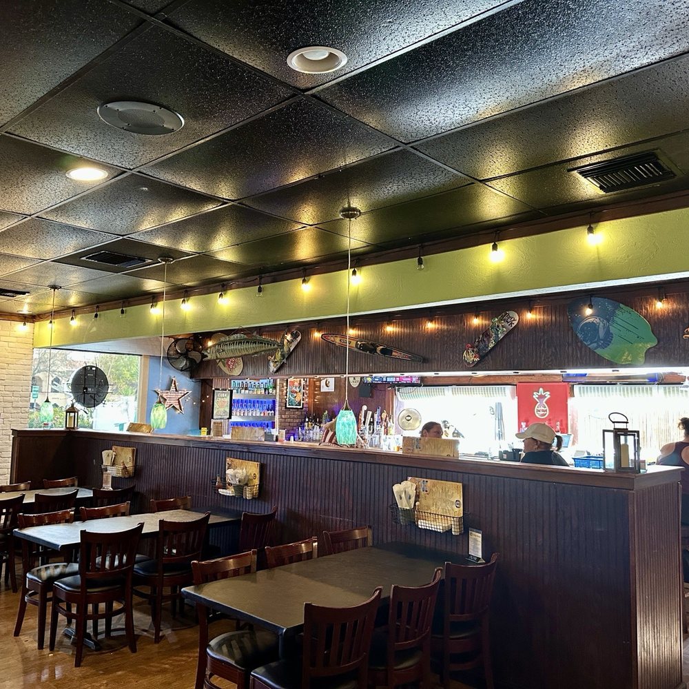 Pineapple Jacks Dunedin - Seating - Tiki Bars Near Me - Dunedin, Florida Pineapple Jacks Dunedin - Seating - Tiki Bars Near Me - Dunedin, Florida