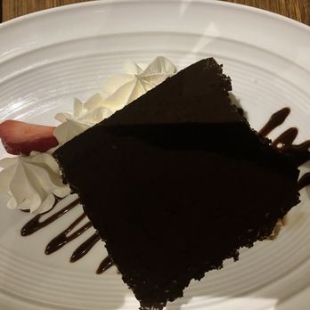 Vivo Italian Kitchen - Tiramisu - Italian Near Me - Orlando, Florida Vivo Italian Kitchen - Tiramisu - Italian Near Me - Orlando, Florida