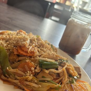 The Thai Restaurant - Pad Thai - Thai Near Me - Lancaster, California
