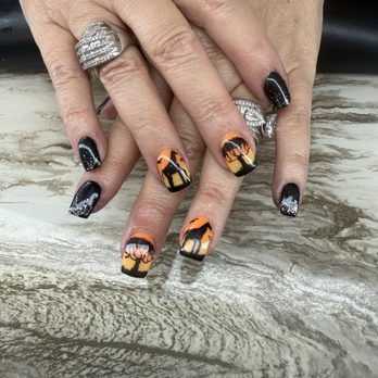 Dashing Diva Nails - Nail Salons Near Me - Wichita, Kansas
