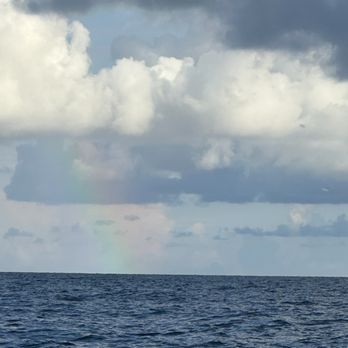Hubbard's Marina - Random picture of the open ocean with a light rainbow - Boating Near Me - Madeira Beach, Florida