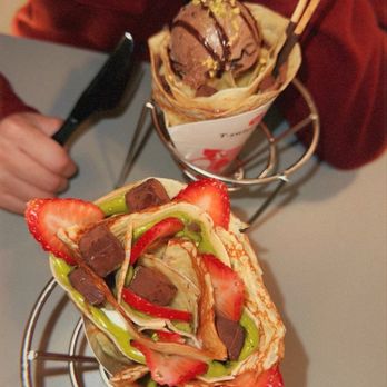 T swirl crepe - 4) Matcha Chocolate Truffles and 9) Chocolate Nut Party - Creperies Near Me - Eugene, Oregon