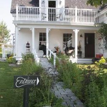 Winter Harbor Inn - Bed & Breakfast Near Me - Winter Harbor, Maine Winter Harbor Inn - Bed & Breakfast Near Me - Winter Harbor, Maine