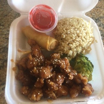 Beijing Express - Sesame Chicken Combo comes with white or brown rice and an eggroll - Chinese Near Me - Tempe, Arizona