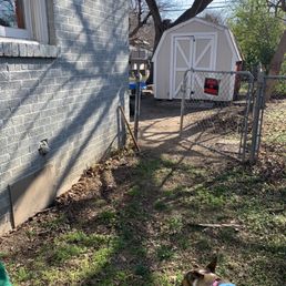 This is what their service tech considers a closed gate apparently. This is what their service tech considers a closed gate apparently.
