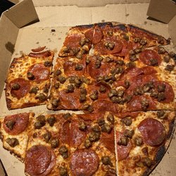 Domino's Pizza - Pizza