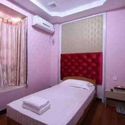 Sunny Chinese Massage