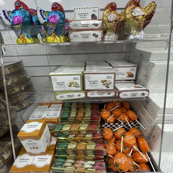 See's Candies - Candy Stores Near Me - Honolulu, Hawaii See's Candies - Candy Stores Near Me - Honolulu, Hawaii