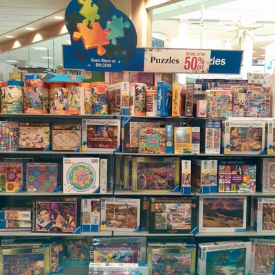 Barnes & Noble by null