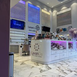Lavanda Nails Lashes Lounge