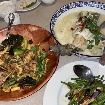 HuNan Taste - Spicy Dry Pot, Fish with Pickled Cabbage and Chili, Eggplant and Green Beans - Chinese Near Me - Orlando, Florida HuNan Taste - Spicy Dry Pot, Fish with Pickled Cabbage and Chili, Eggplant and Green Beans - Chinese Near Me - Orlando, Florida