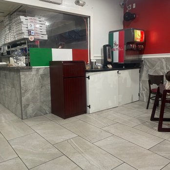 Little Mike’s - Pizza Near Me - North Lauderdale, Florida Little Mike’s - Pizza Near Me - North Lauderdale, Florida