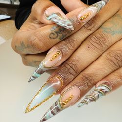 Coco nail bar