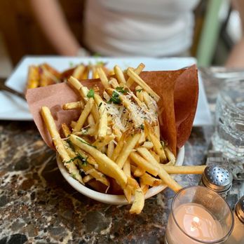 Juliette Restaurant - Truffle fries - Bars Near Me - Brooklyn, New York Juliette Restaurant - Truffle fries - Bars Near Me - Brooklyn, New York