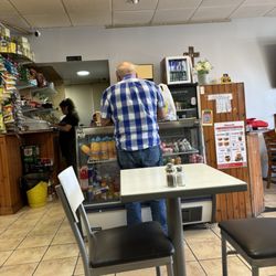 El Idolo Restaurant #2