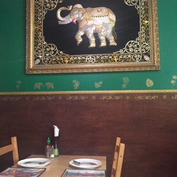 Green Elephant Restaurant - Burmese Near Me - Loomis, California