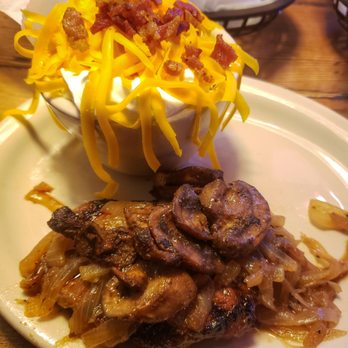 Texas Roadhouse - sirloin (mushrooms and onions added) and mashed potatoes on side (too much going on) - American Near Me - Henderson, Nevada Texas Roadhouse - sirloin (mushrooms and onions added) and mashed potatoes on side (too much going on) - American Near Me - Henderson, Nevada