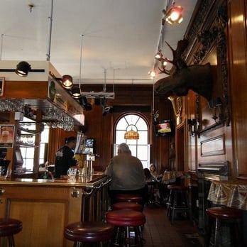 Cheers - American Near Me - Boston, Massachusetts