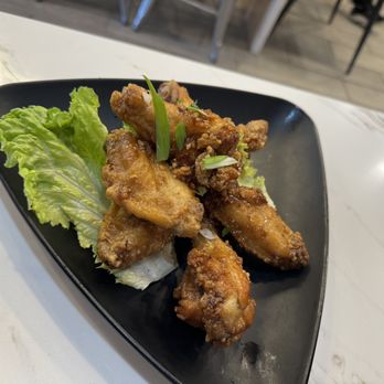 Ms Saigon Kitchen - Saigon chicken wings in sweet fish sauce - Vietnamese Near Me - Issaquah, Washington