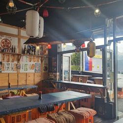 Japanese Sashimi Bar Ajimi