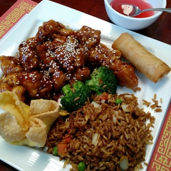 Chinatown Express - Sesame Chicken; dining in - Chinese Near Me - Kansas City, Missouri Chinatown Express - Sesame Chicken; dining in - Chinese Near Me - Kansas City, Missouri