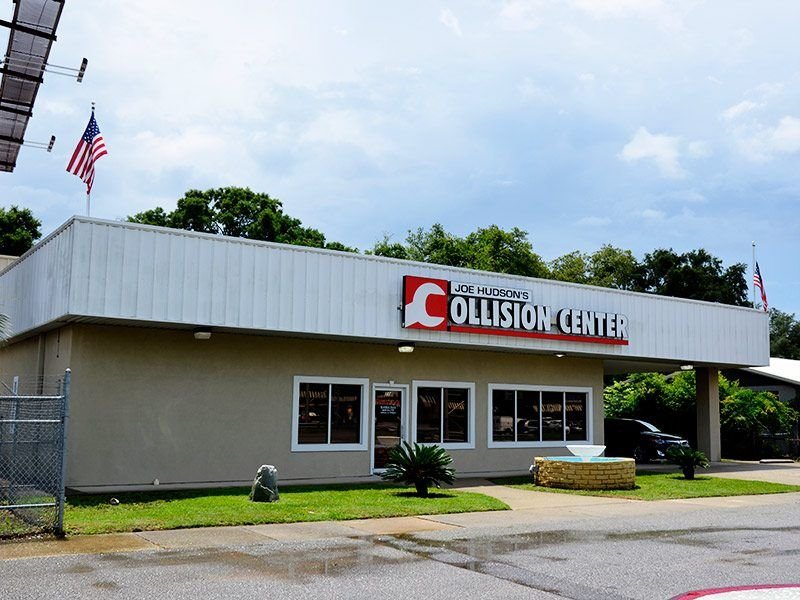 JOE HUDSON’S COLLISION CENTER Updated October 2024 13 Photos 714