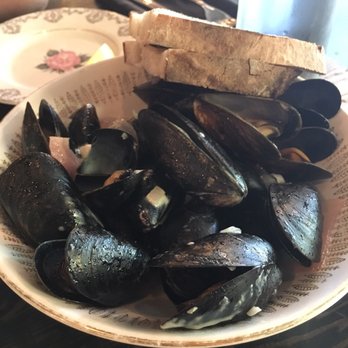 Chartier - Mussels - French Near Me - Beaumont, Alberta