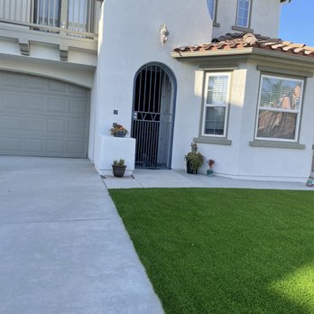RP Synthetic Turf - Front yard - Artificial Turf Near Me - Fontana, California RP Synthetic Turf - Front yard - Artificial Turf Near Me - Fontana, California