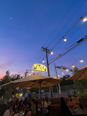 Flo’s Wine Bar and Bottle Shop by null