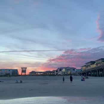 Wrightsville Beach - Picture doesn't do this pink and purple sunset justice - Beaches Near Me - Wrightsville Beach, North Carolina