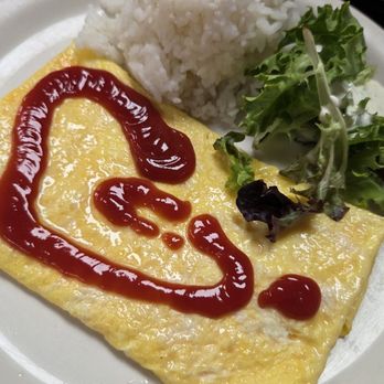 Liliha Bakery - Omelet - Bakeries Near Me - Honolulu, Hawaii