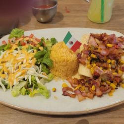 Bravos Mexican Grill - Enchiladas nortengas