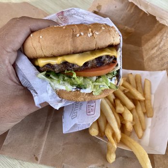 Habit Burger & Grill - Single char. Fries. 10/10 - Salad Near Me - Montebello, California Habit Burger & Grill - Single char. Fries. 10/10 - Salad Near Me - Montebello, California