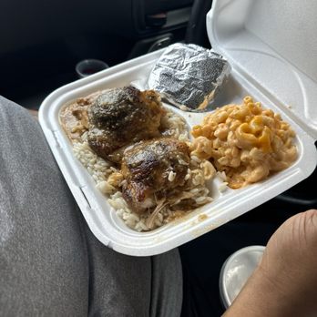 A Timeless Treat - Baked chicken and macaroni - Soul Food Near Me - Douglasville, Georgia A Timeless Treat - Baked chicken and macaroni - Soul Food Near Me - Douglasville, Georgia