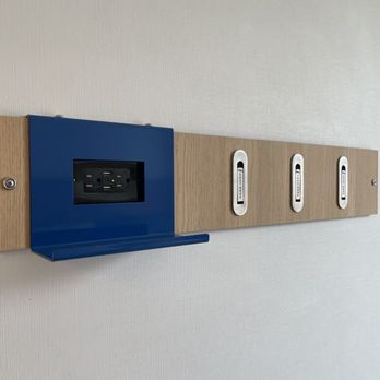 Pod Times Square Hotel - Hooks and charging station - Hotels Near Me - New York, New York Pod Times Square Hotel - Hooks and charging station - Hotels Near Me - New York, New York