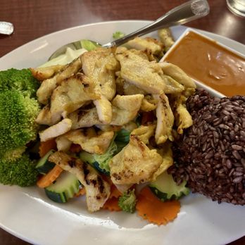 The Coconut On T - Thai Near Me - Sacramento, California The Coconut On T - Thai Near Me - Sacramento, California