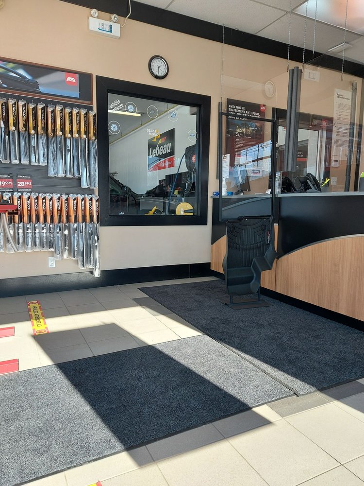 LEBEAU Updated September 2024 425 Boulevard Taschereau, La Prairie