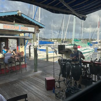 Hurricane Patty's - Live music bar and eating on a decent night - American Near Me - St. Augustine, Florida