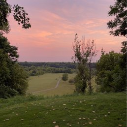 Early morning golf Early morning golf