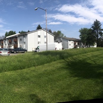 Lincoln Manor Apartments - Apartments Near Me - Bettendorf, Iowa Lincoln Manor Apartments - Apartments Near Me - Bettendorf, Iowa