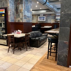 Layton Gyros - Entry way to clean, comfortable seating and warm welcoming greeting.