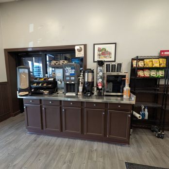 Bagel Cafe - Bagels Near Me - Manchester, New Hampshire