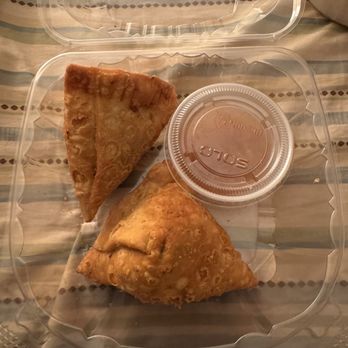 Tabla - Duck Samosa - Indian Near Me - Atlanta, Georgia