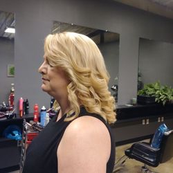 Studio84 Salon & Spa